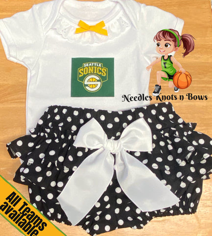 Girls Seattle SuperSonics Basketball Outfit