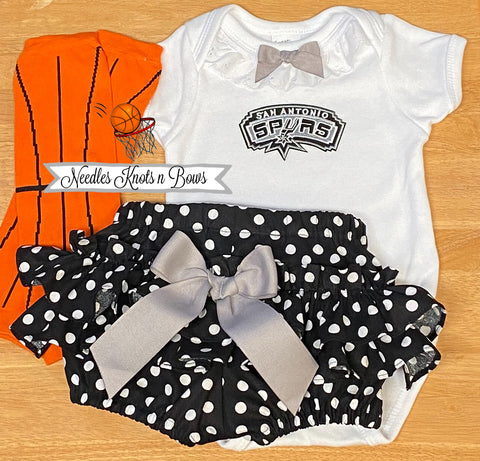 Baby girls NBA basketball outfit. Girls San Antonio Spurs game day outfit