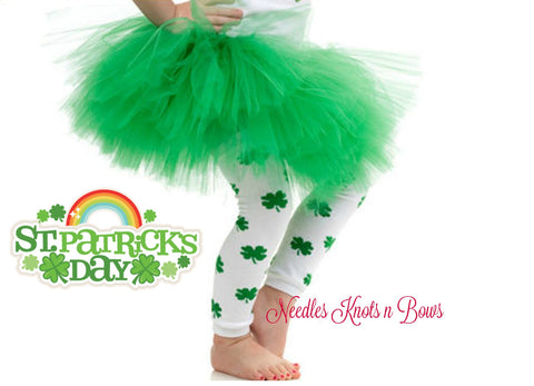 Shamrock leg warmers