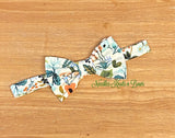 Tropical floral print on ivory bow tie