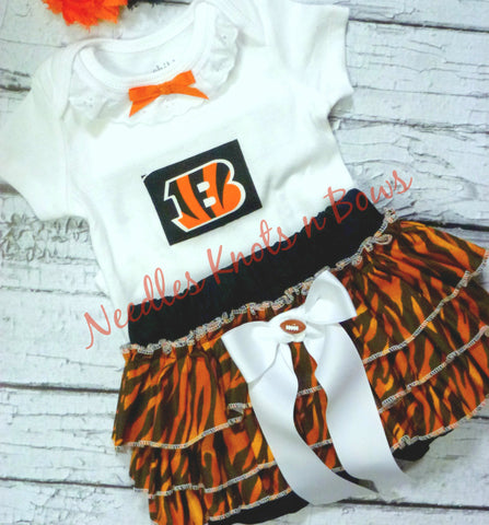 Baby Girls Cincinnati Bengals Game Day Outfit.  Baby football outfit girls.