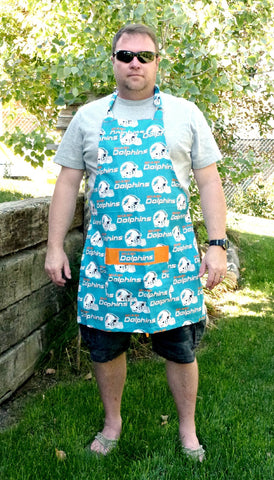 Miami Dolphins apron with pocket.  Plus size NFL football aprons