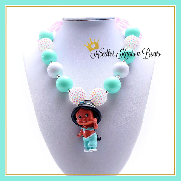 Snow White Chunky Bead Bubblegum Necklace, Disney Princess Necklace, G –  Needles Knots n Bows